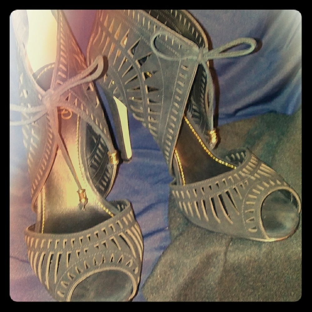 Ivanka Trump heeled tie-up Shoe Booties